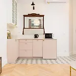 Lux Studio Kamienica Noakowskiego 16 By Noclegi Renters