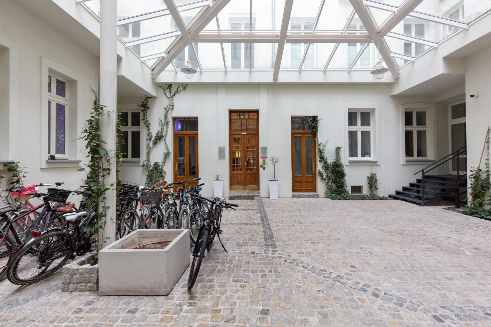 Lux Kamienica Noakowskiego 16 By Renters Appartement
